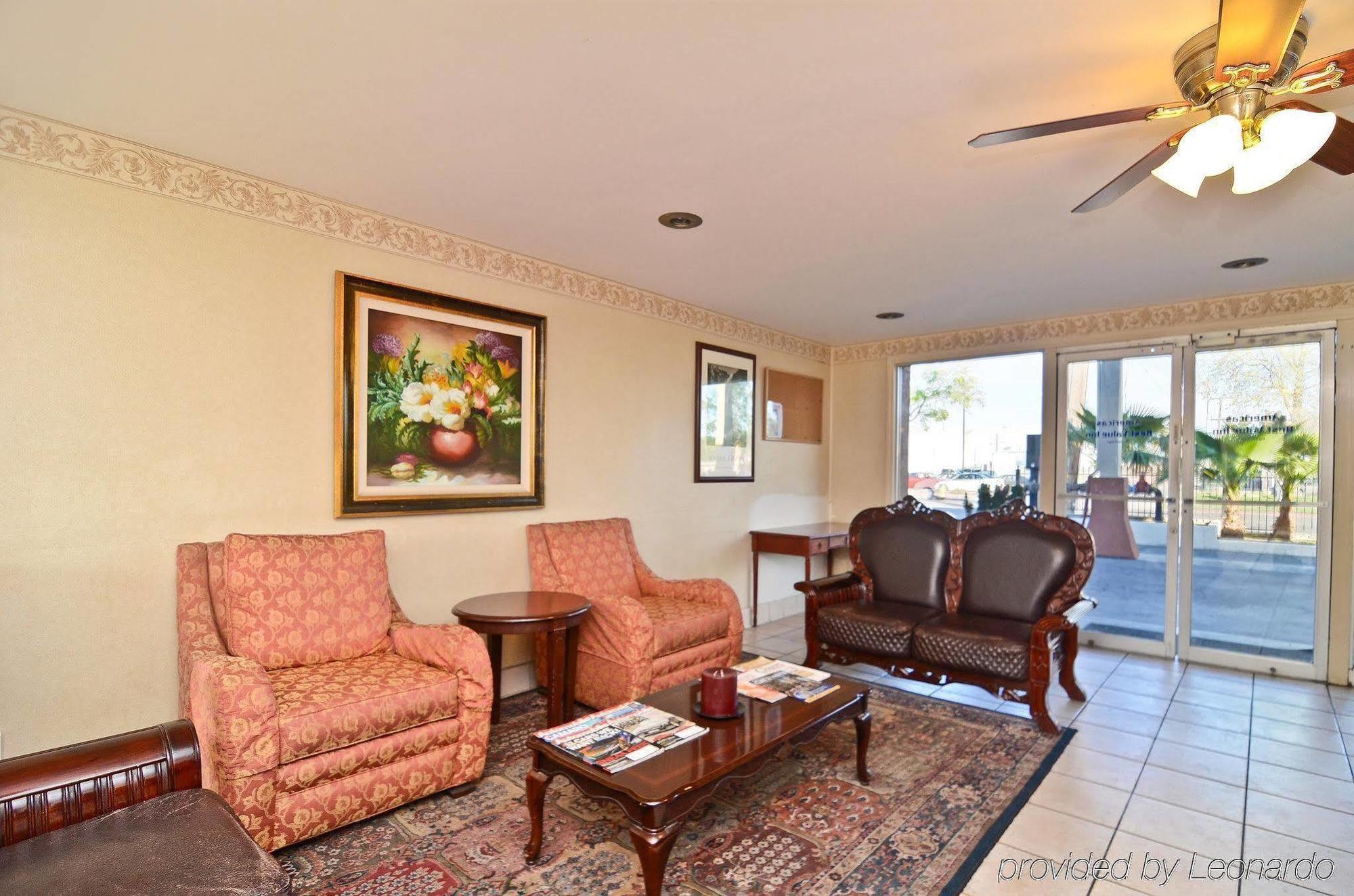 Quality Inn Merced Interior photo