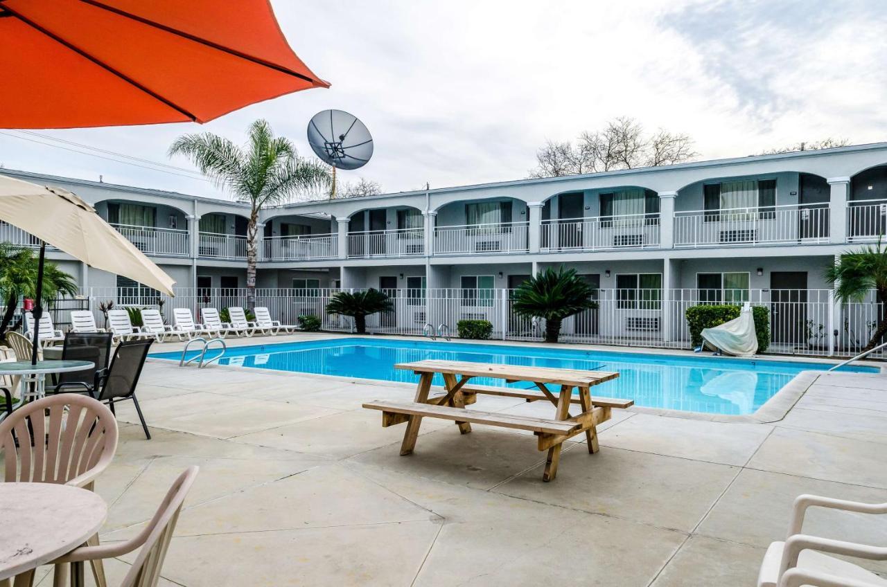 Quality Inn Merced Exterior photo